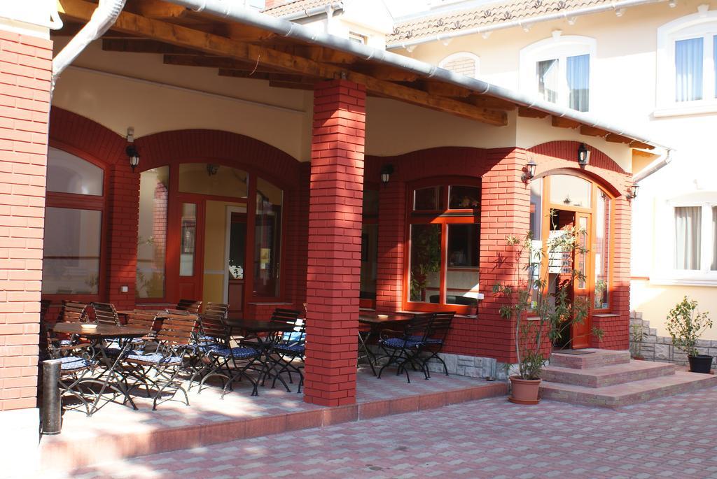Szálloda Palota
